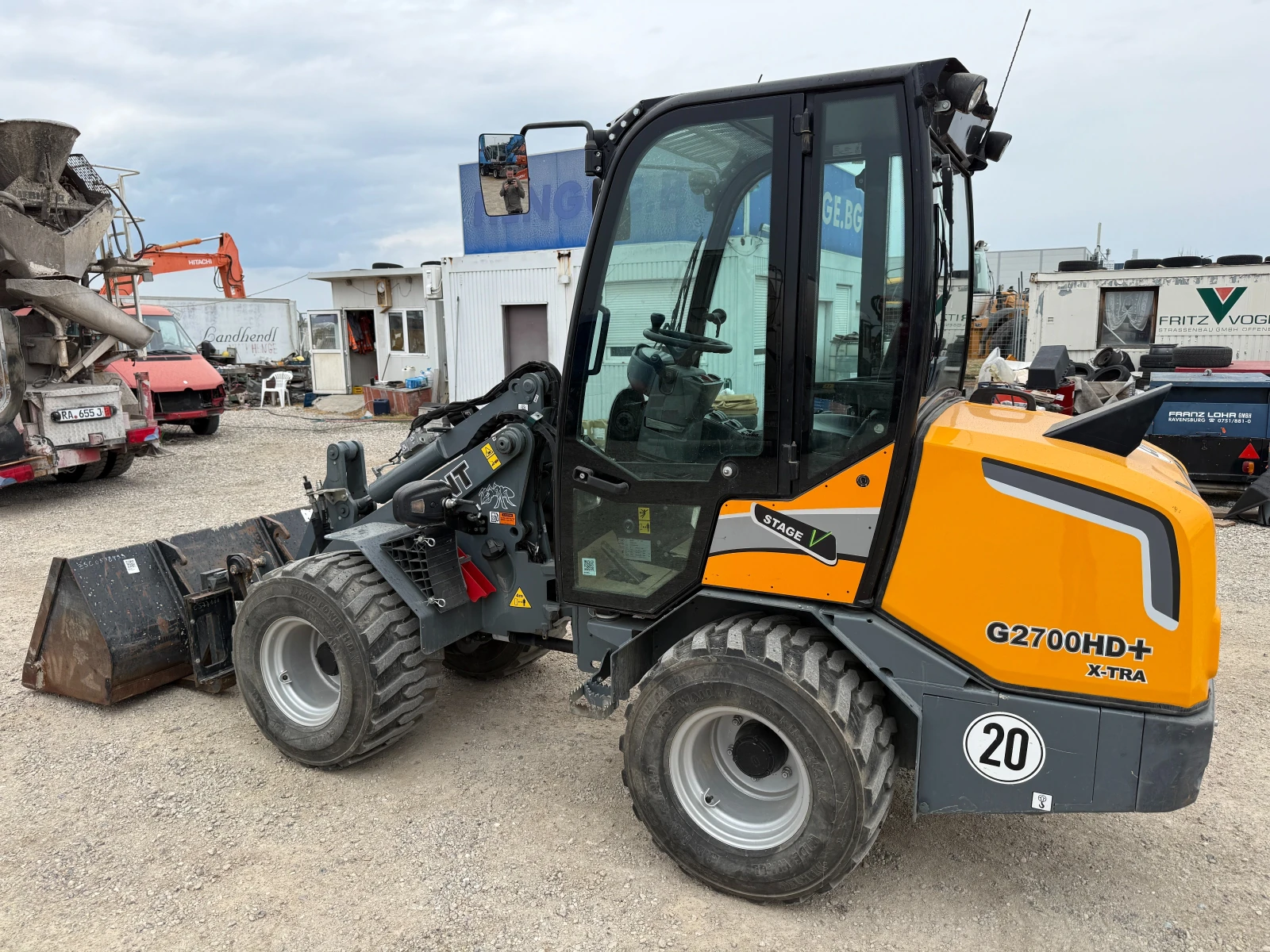 Челен товарач Друга марка GIANT G2700 X-TRA, снимка 12 - Индустриална техника - 54265651