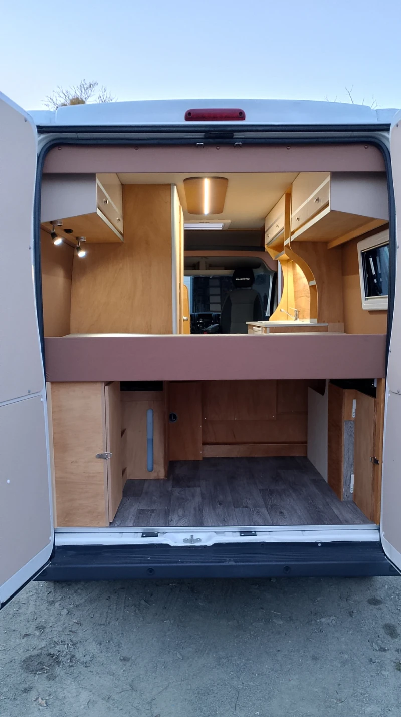 Кемпер Fiat Ducato, снимка 9 - Каравани и кемпери - 52283764