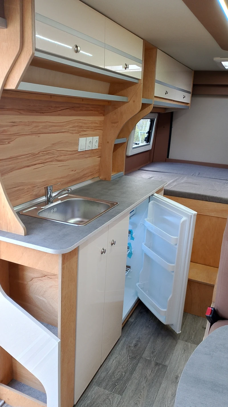 Кемпер Fiat Ducato, снимка 17 - Каравани и кемпери - 52283764