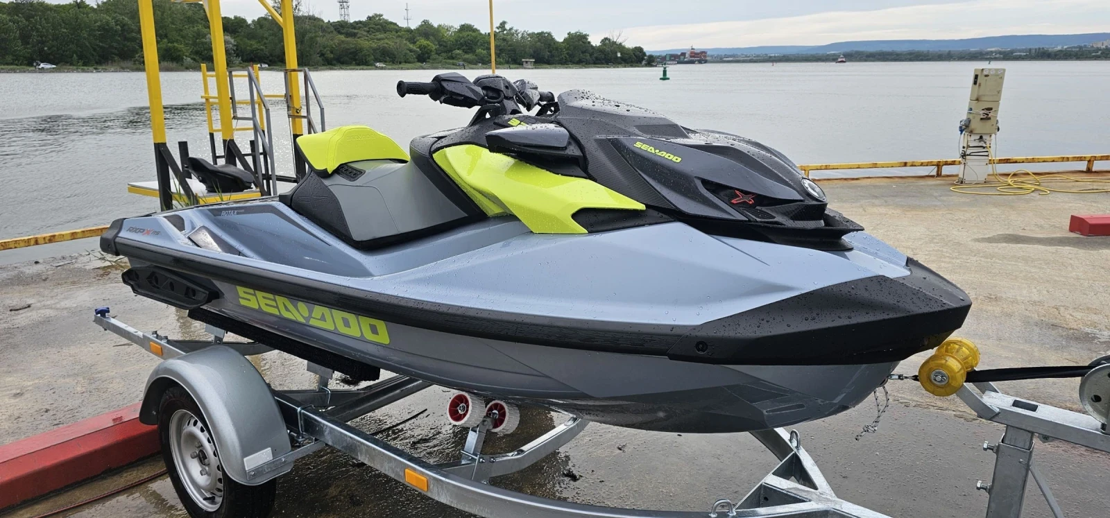 Джет Bombardier Sea Doo RXP 325 - изображение 2