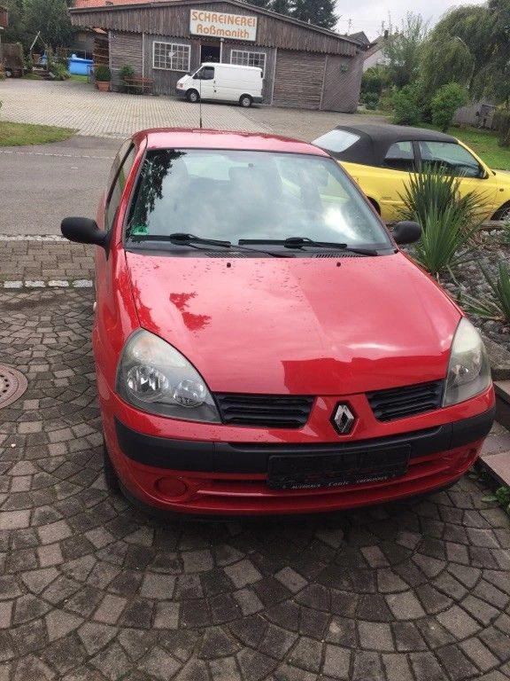 Рама и Каросерия за Renault Clio, снимка 1 - Части - 46033138