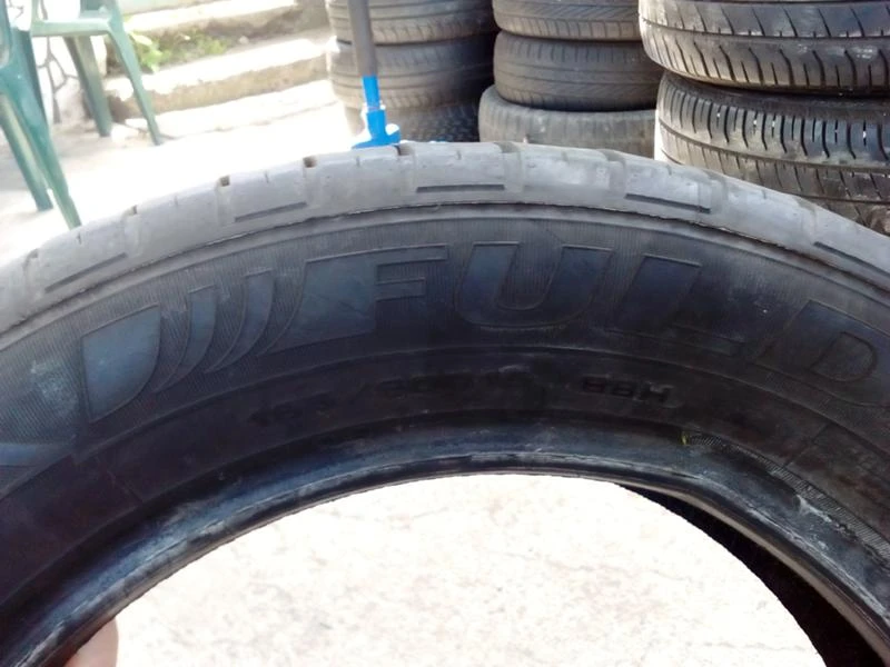 Гуми Летни 195/60R15, снимка 5 - Гуми и джанти - 18610652