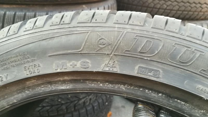 Гуми Зимни 245/45R19, снимка 7 - Гуми и джанти - 26747788