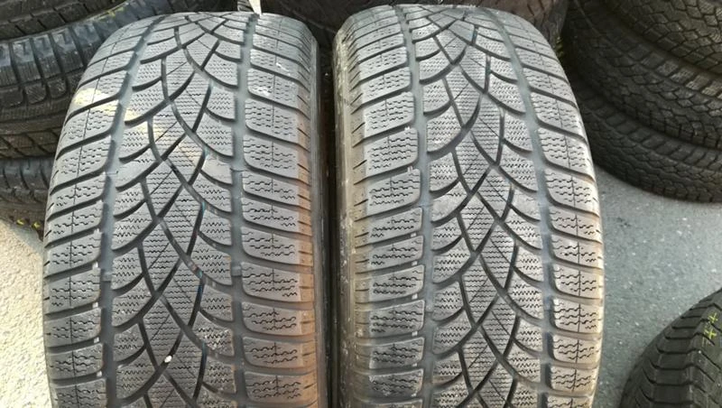 Гуми Зимни 245/45R19, снимка 1 - Гуми и джанти - 26747788