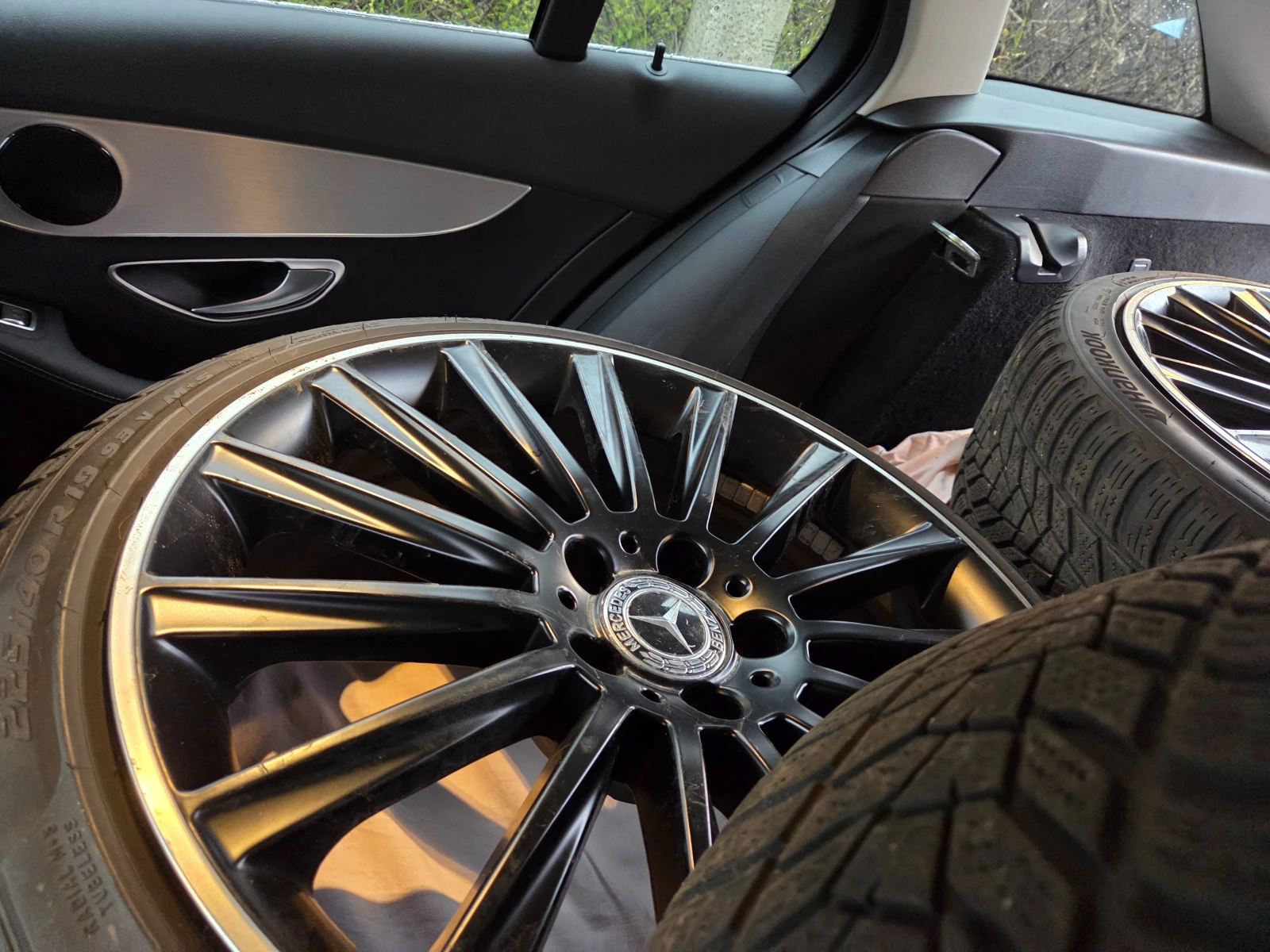    225/40R19  Mercedes-Benz | Mobile.bg   6