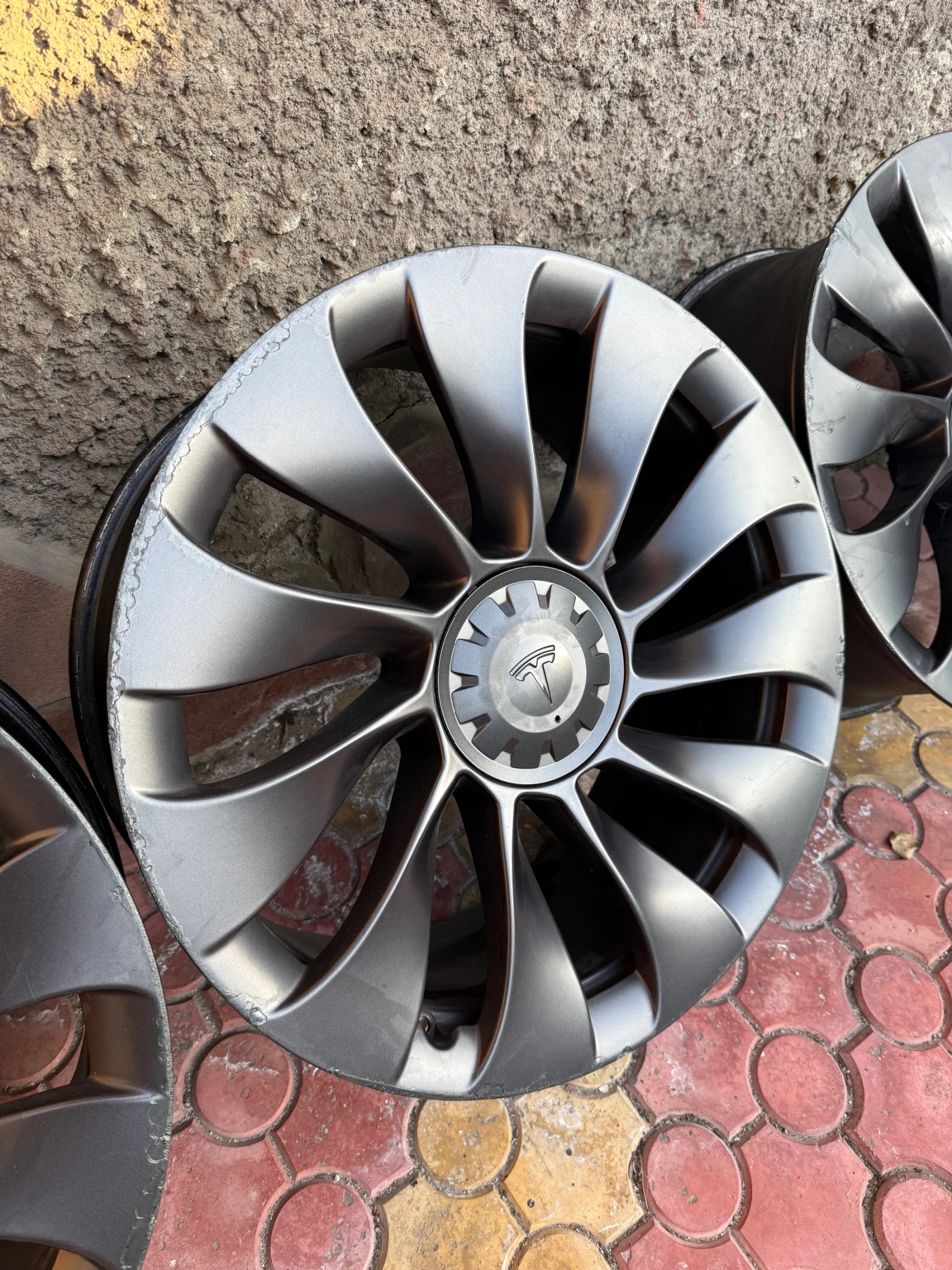 ������ �� Tesla Model 3 | Mobile.bg � ����������� 3