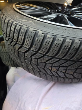        225/40R19  Mercedes-Benz