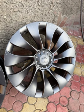 ������ �� Tesla Model 3 | Mobile.bg � ����� ������ 5