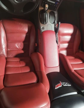 Chevrolet Corvette 3LT * LS2 * HEAD UP * BOSE * БЕЗ ИНЦИДЕНТИ * , снимка 7