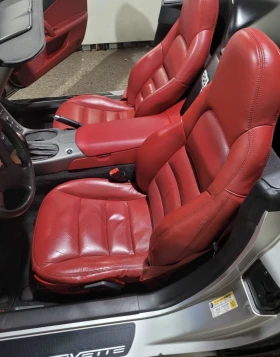 Chevrolet Corvette 3LT * LS2 * HEAD UP * BOSE * БЕЗ ИНЦИДЕНТИ * , снимка 6