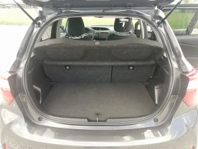 Toyota Yaris 1.5i kli navi kamera led, снимка 11