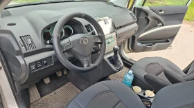 Toyota Corolla verso 1.8 VVT-i Газов инжекцион, снимка 7