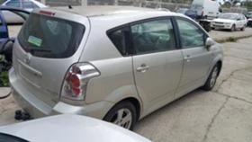 Toyota Corolla verso 2.2 D4D | Mobile.bg    6