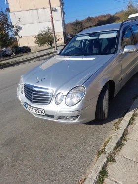 Mercedes-Benz E 220, снимка 9