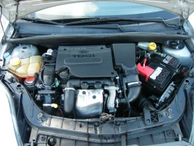 Ford Fiesta 1.6TDCI - 3790 лв. / 1937.80 € - 37379651 16