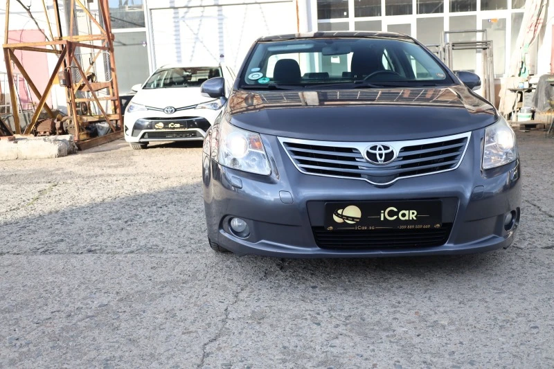 Toyota Avensis 1. 8 VVT-i 147 PS 6 ск. ТЕМПОМАТ*Климатроник #iCar, снимка 3 - Автомобили и джипове - 40359938