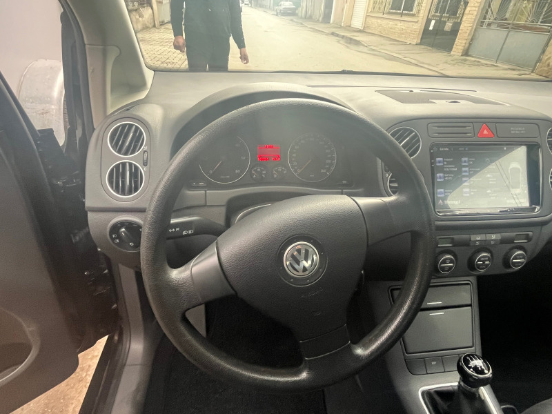 VW Golf Plus, снимка 10 - Автомобили и джипове - 46055482