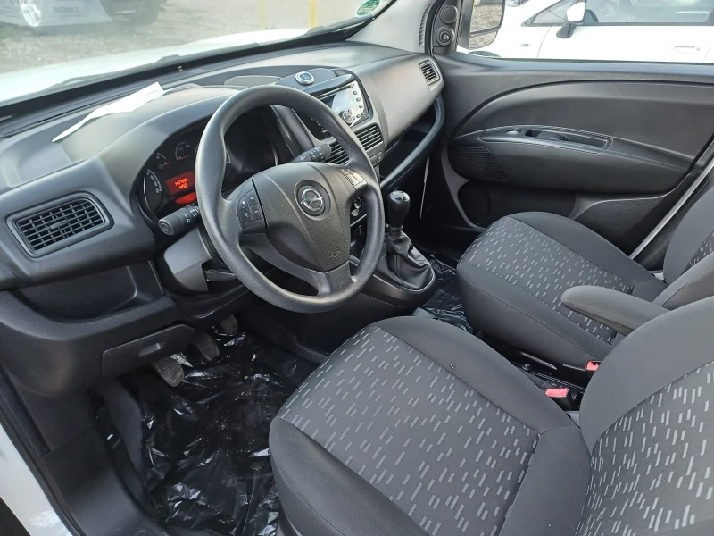 Opel Combo 1.3 CDTI !! EVRO 6 * * * GERMANIQ !!, снимка 7 - Автомобили и джипове - 47530593