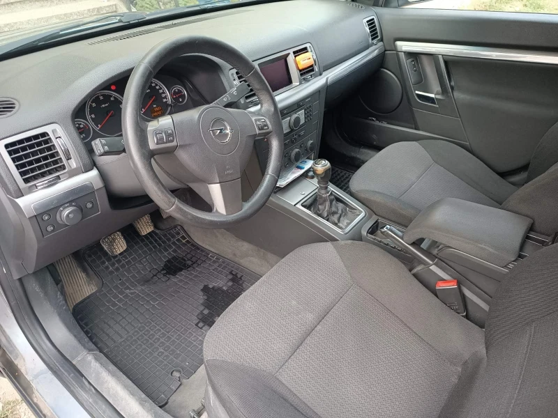 Opel Vectra 1.9 CDTI, снимка 10 - Автомобили и джипове - 47134456