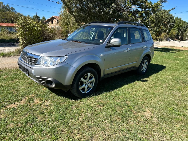 Subaru Forester 2.0 I 150kc euro5, снимка 3 - Автомобили и джипове - 47437737