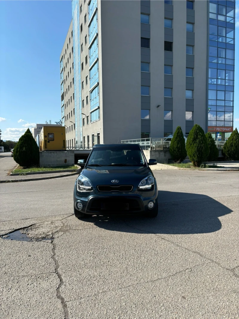 Kia Soul, снимка 8 - Автомобили и джипове - 48419756