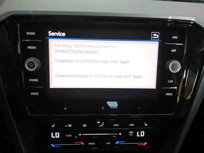 VW Passat 2.0TDI/VARIANT/150HP/BUSINESS/CARPLAY/MASSAGE/547f, снимка 7 - Автомобили и джипове - 51306855