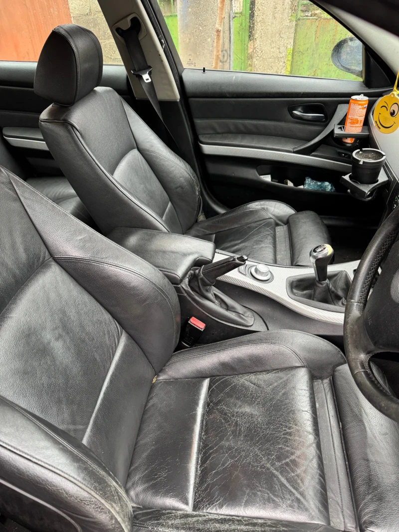 BMW 320, снимка 9 - Автомобили и джипове - 52900442