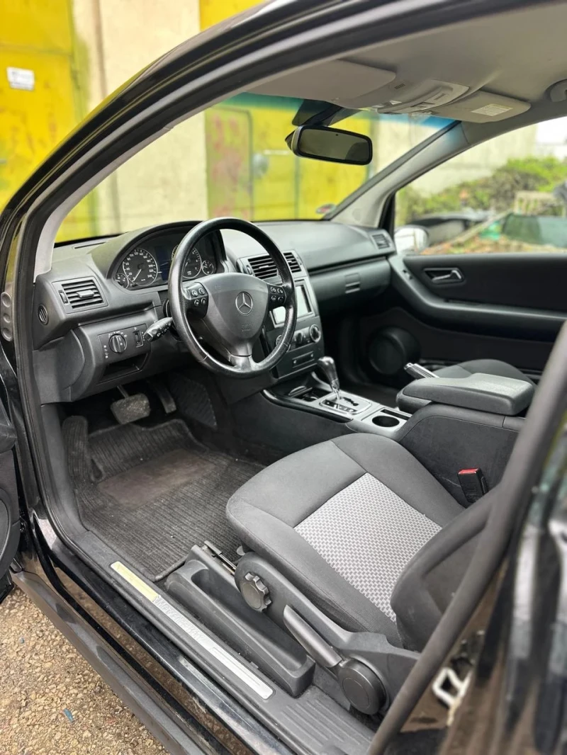 Mercedes-Benz A 170 W169, снимка 7 - Автомобили и джипове - 53222114