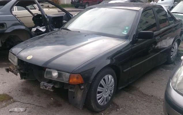 BMW 320 Части за BMW Е36 320 Купе 318 Седан 316 Компакт, снимка 3 - Автомобили и джипове - 22363563