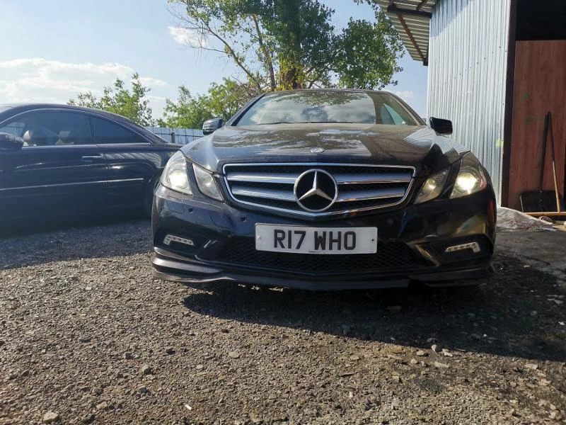 Mercedes-Benz E 220 207 купе на части 5 броя, снимка 10 - Автомобили и джипове - 26477469