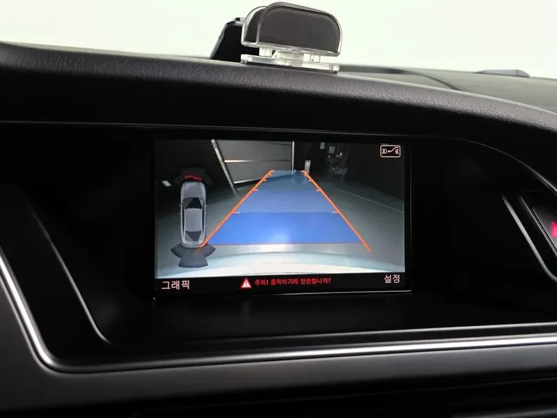 Audi A5, снимка 15 - Автомобили и джипове - 52571715