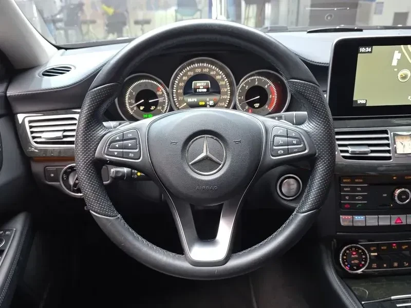Mercedes-Benz CLS 350 * D * 4Matic* Navi* Camera* Keyless | Mobile.bg � ����������� 5