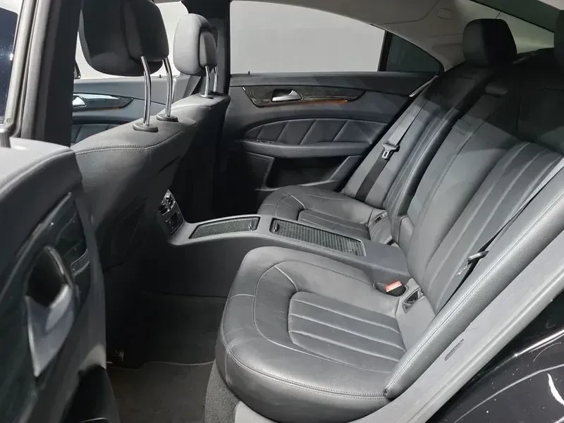 Mercedes-Benz CLS 350 * D * 4Matic* Navi* Camera* Keyless | Mobile.bg � ����������� 12