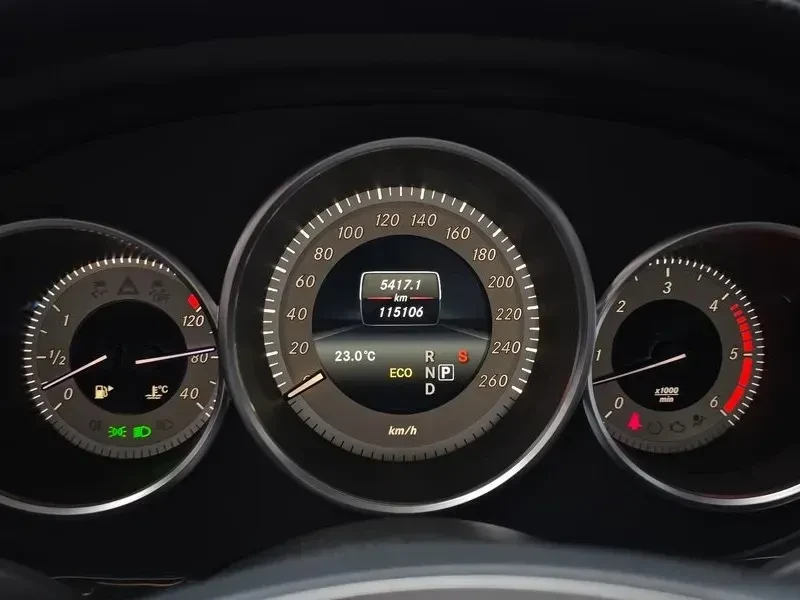 Mercedes-Benz CLS 350 * D * 4Matic* Navi* Camera* Keyless | Mobile.bg � ����������� 16
