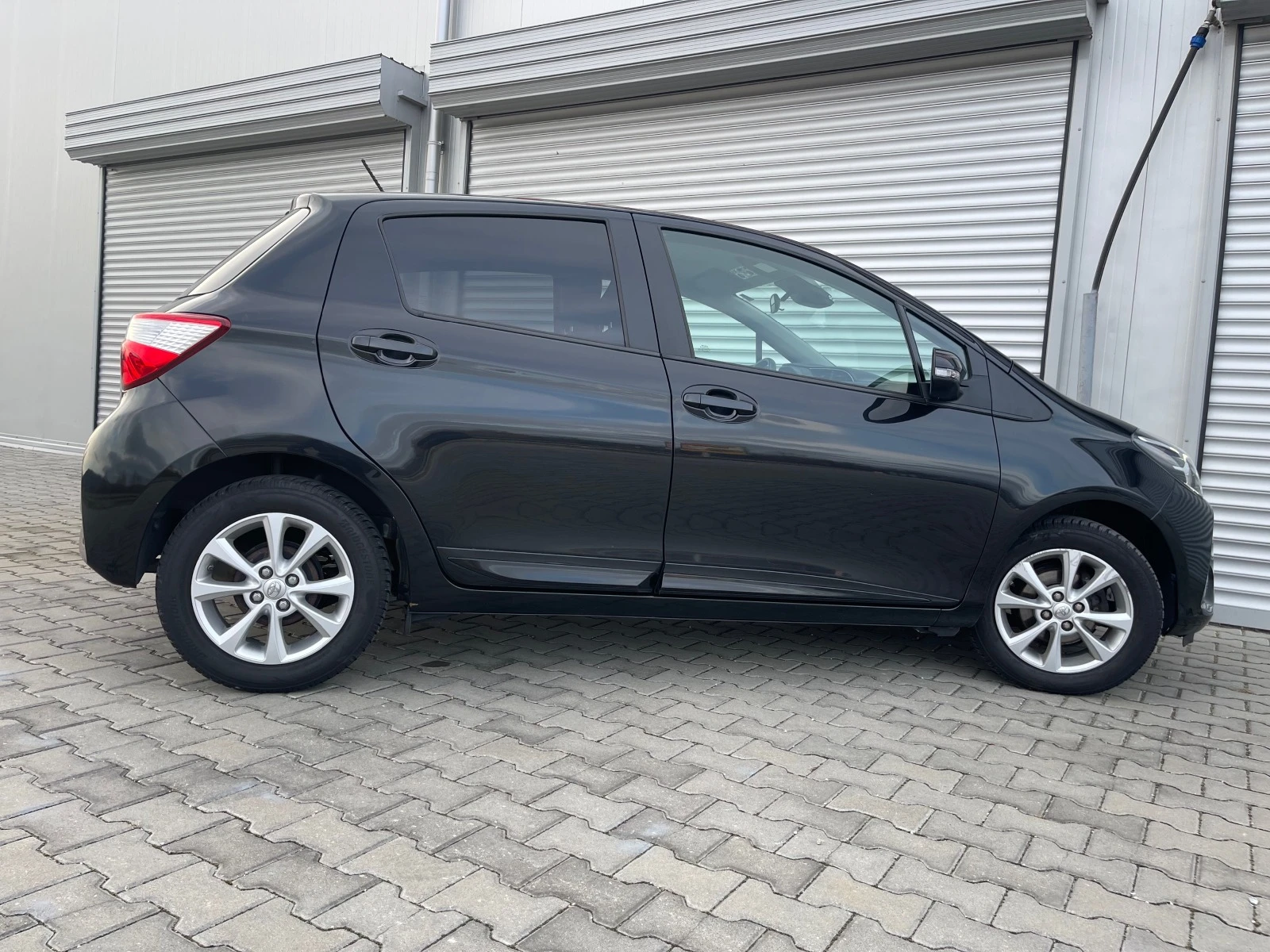 Toyota Yaris 1, 0vvt-I, нави, мулти, борд, евро6в - изображение 8