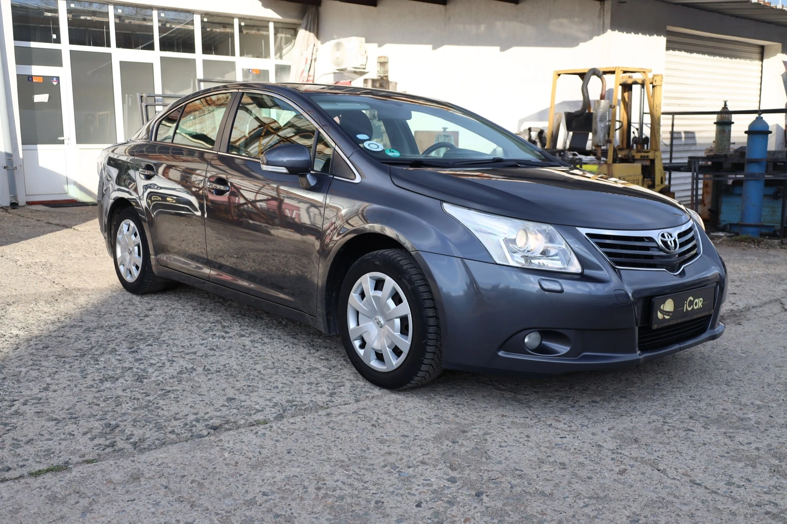 Toyota Avensis 1. 8 VVT-i 147 PS 6 ск. ТЕМПОМАТ*Климатроник #iCar - изображение 4