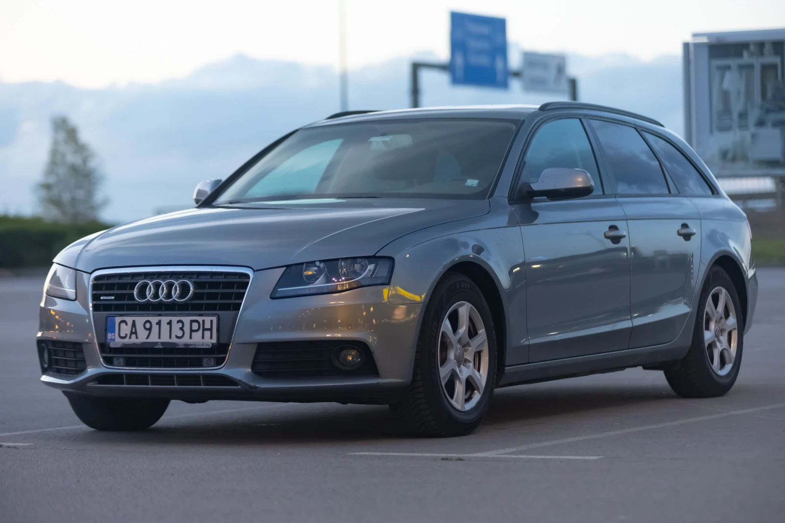 Audi A4 Quattro Газ 1.8 TFSI - изображение 3