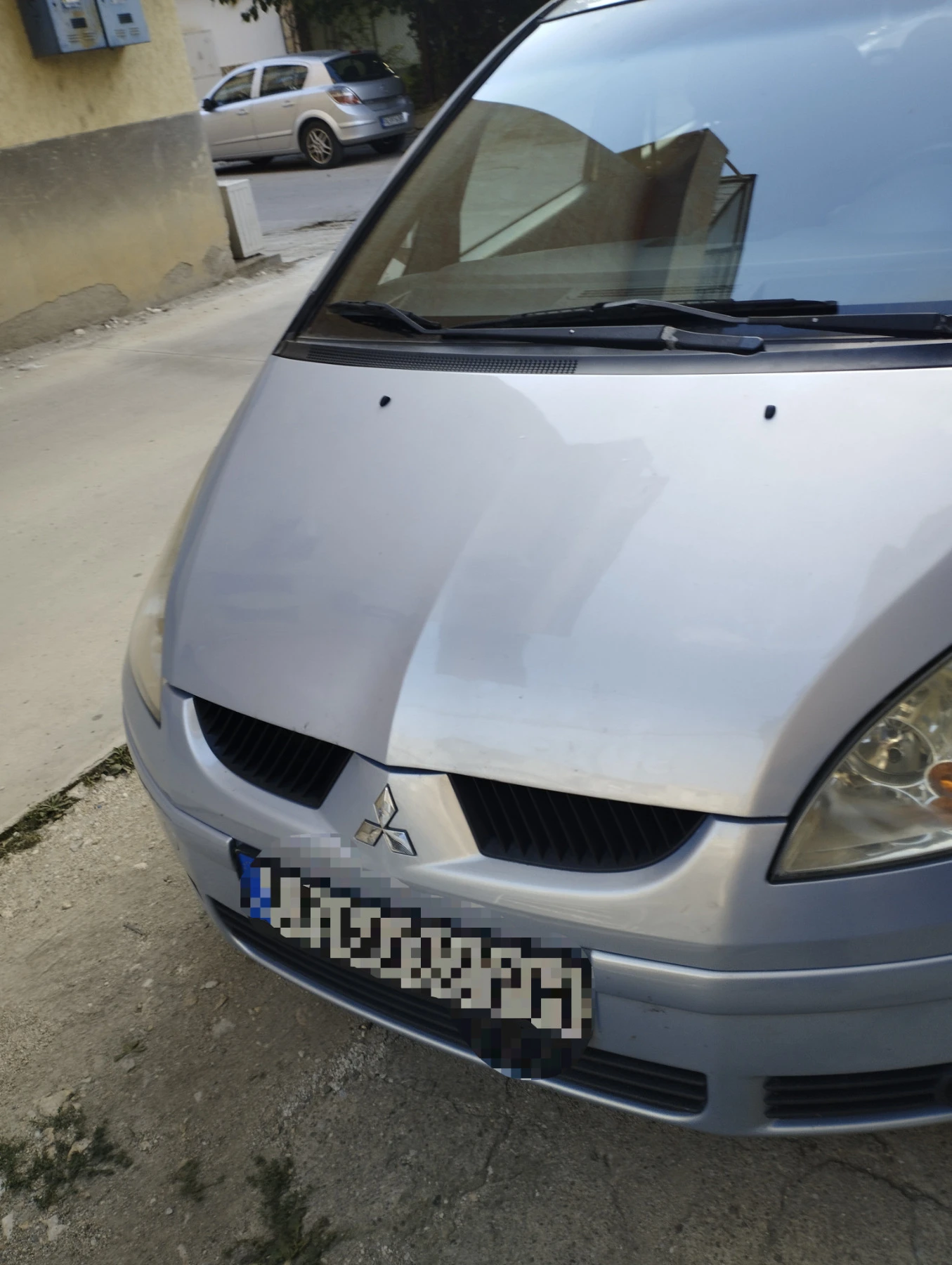 Mitsubishi Colt 1, 5 DID - изображение 2