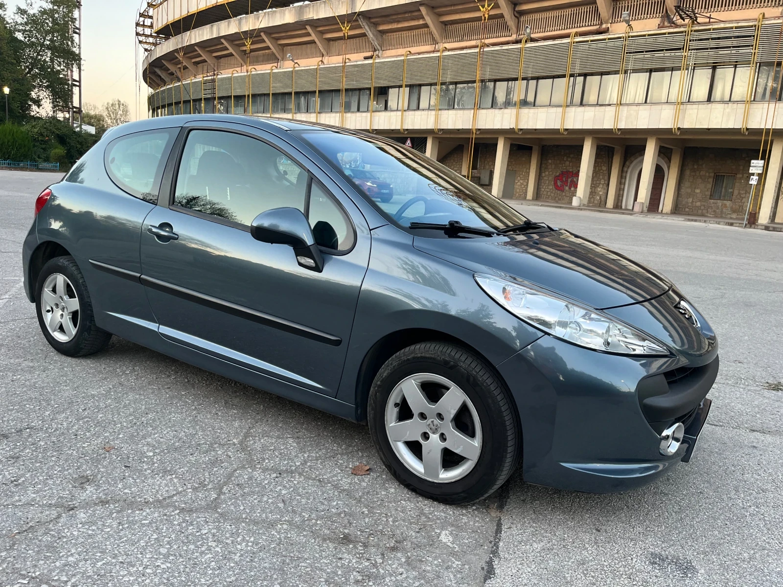 Peugeot 207  - изображение 2