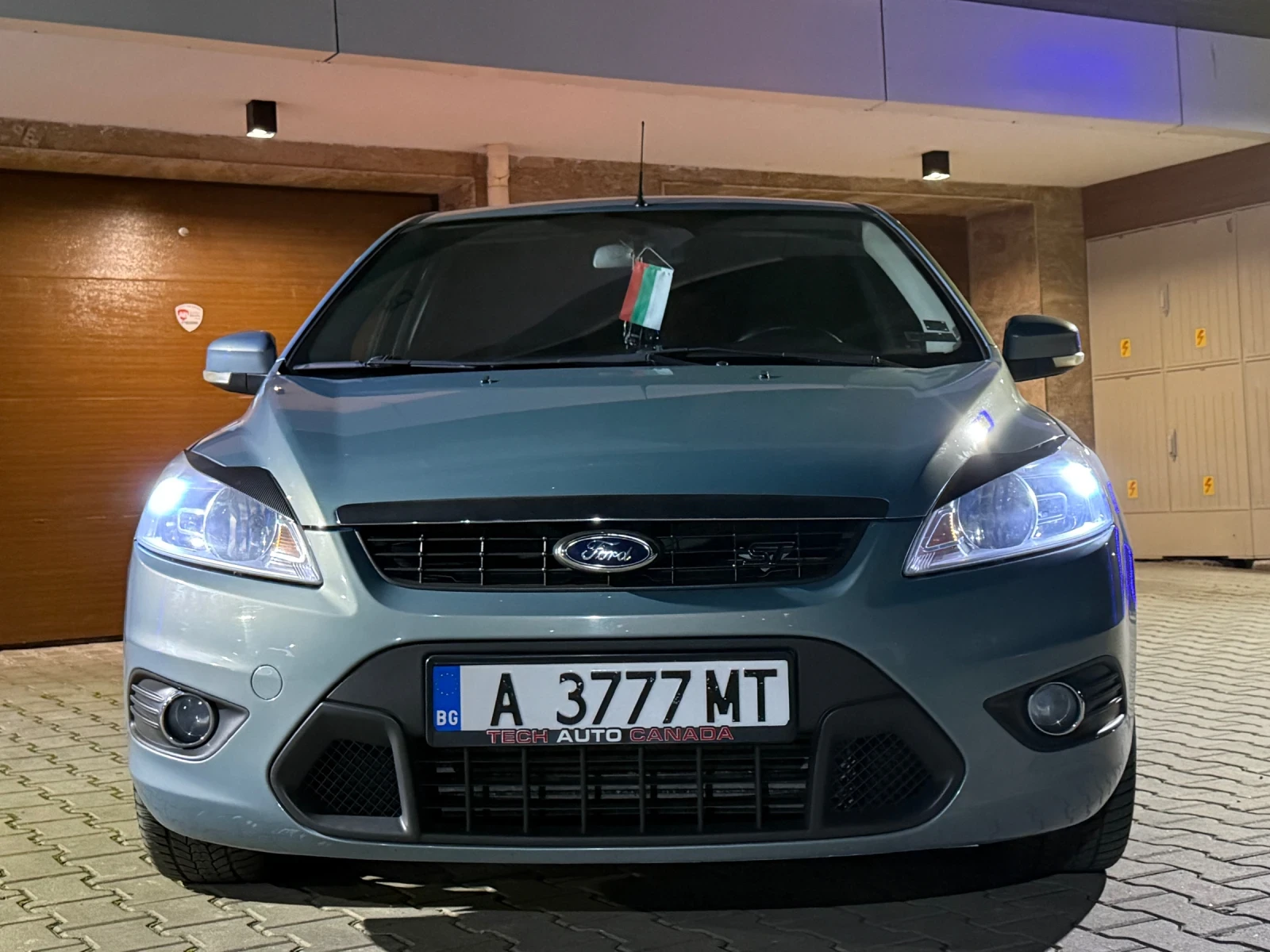 Ford Focus 1.8д 2010 - изображение 6