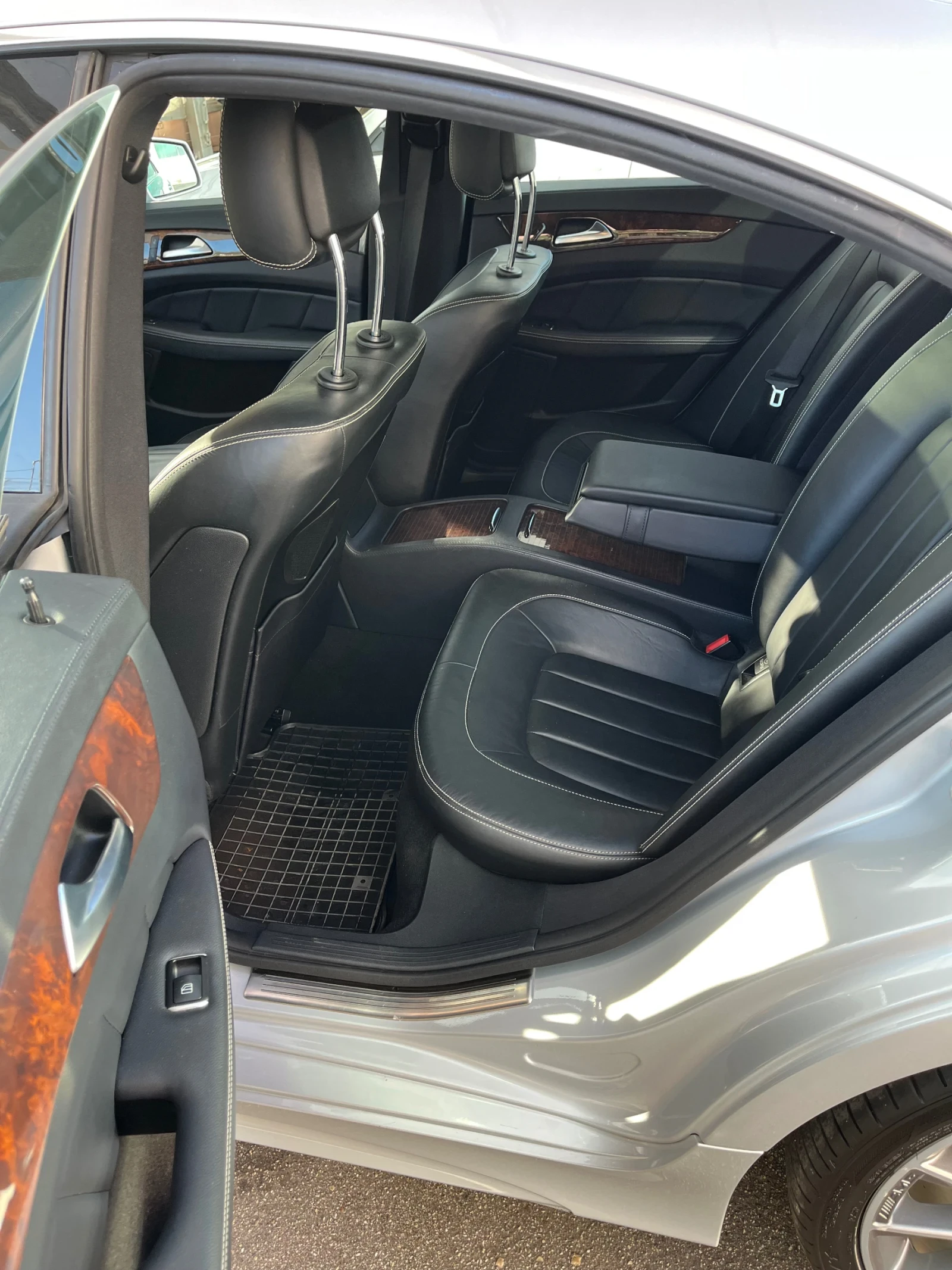 Mercedes-Benz CLS 500 | Mobile.bg   12