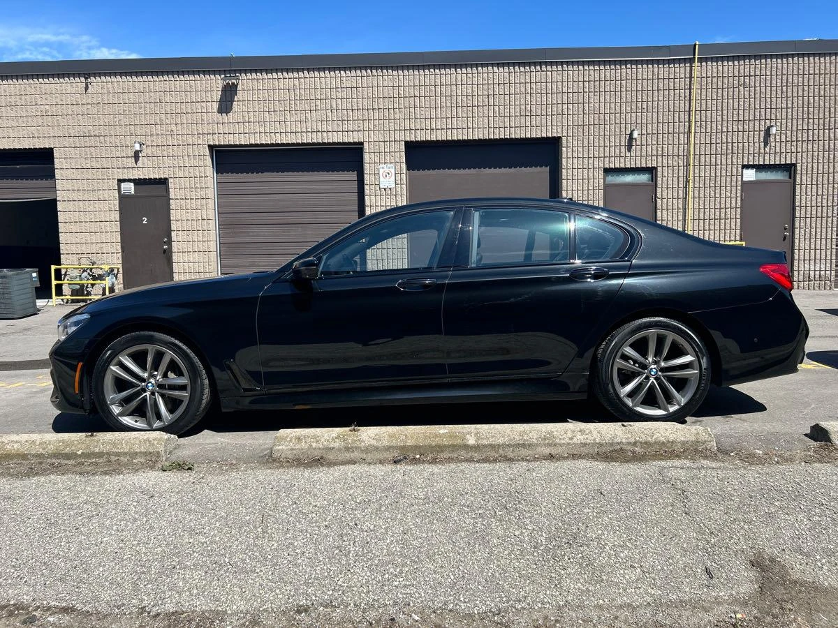 BMW 750 I xDrive* ЦЕНА ДО БЪЛГАРИЯ* (CARFAX) - изображение 5