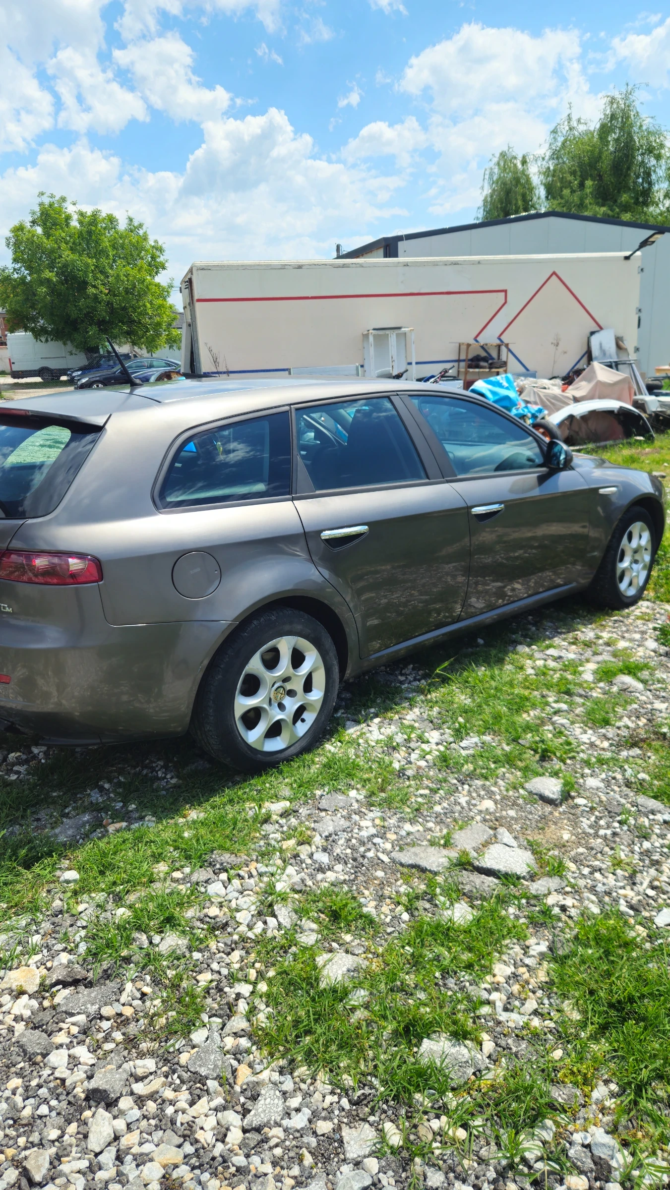 Alfa Romeo 159 sportwagon  - изображение 6