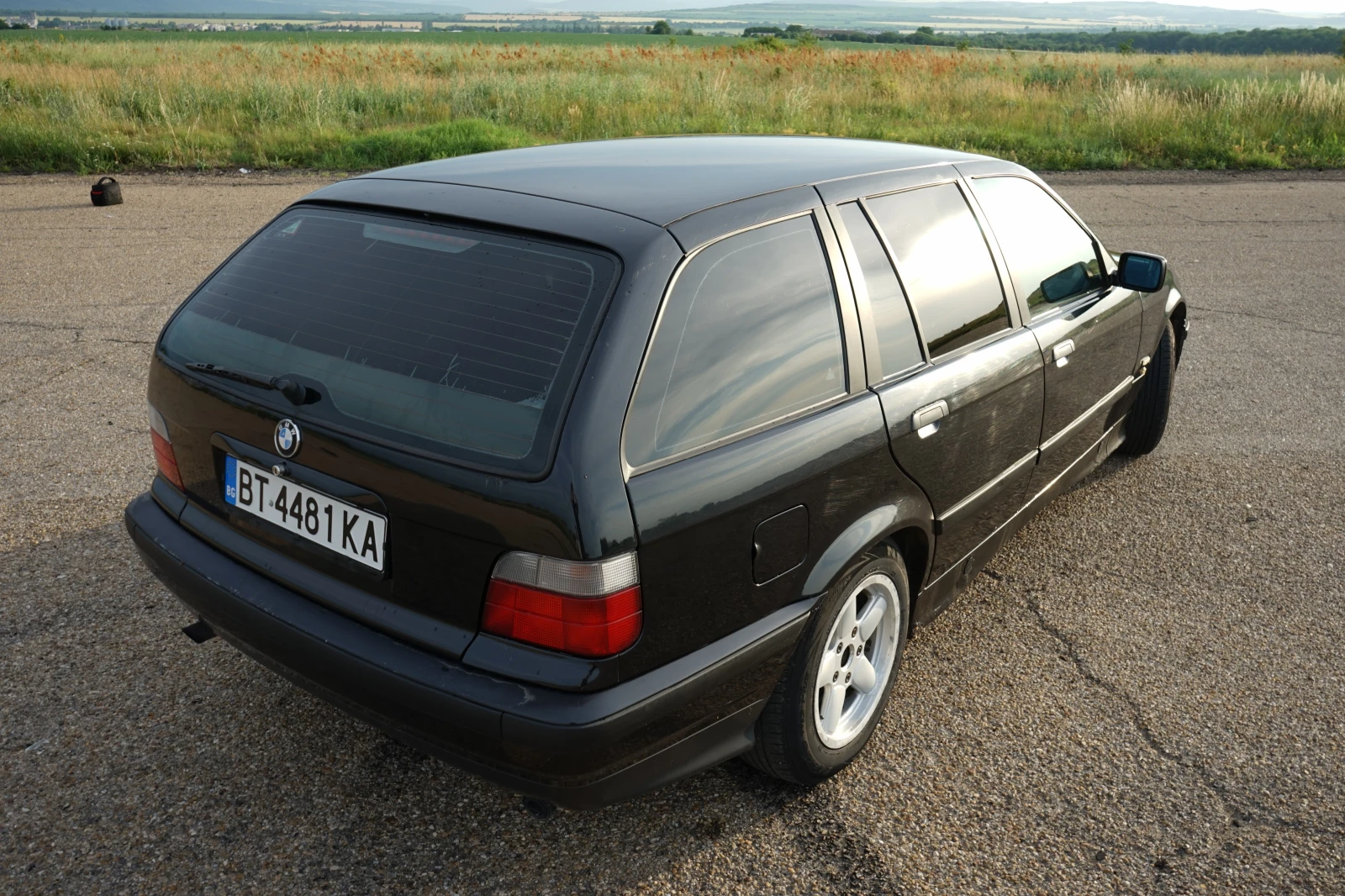 BMW 318 E36 Автоматик Газов инжекцион - изображение 5