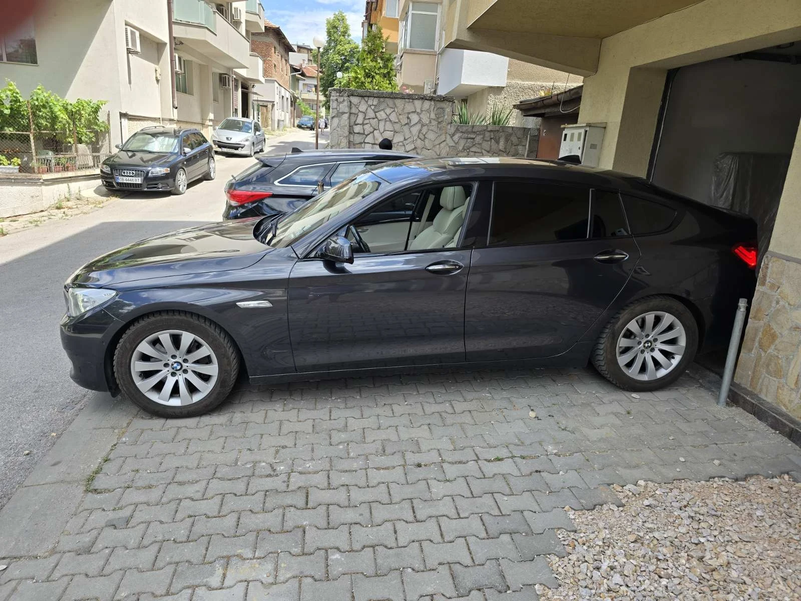 BMW 5 Gran Turismo  - изображение 3