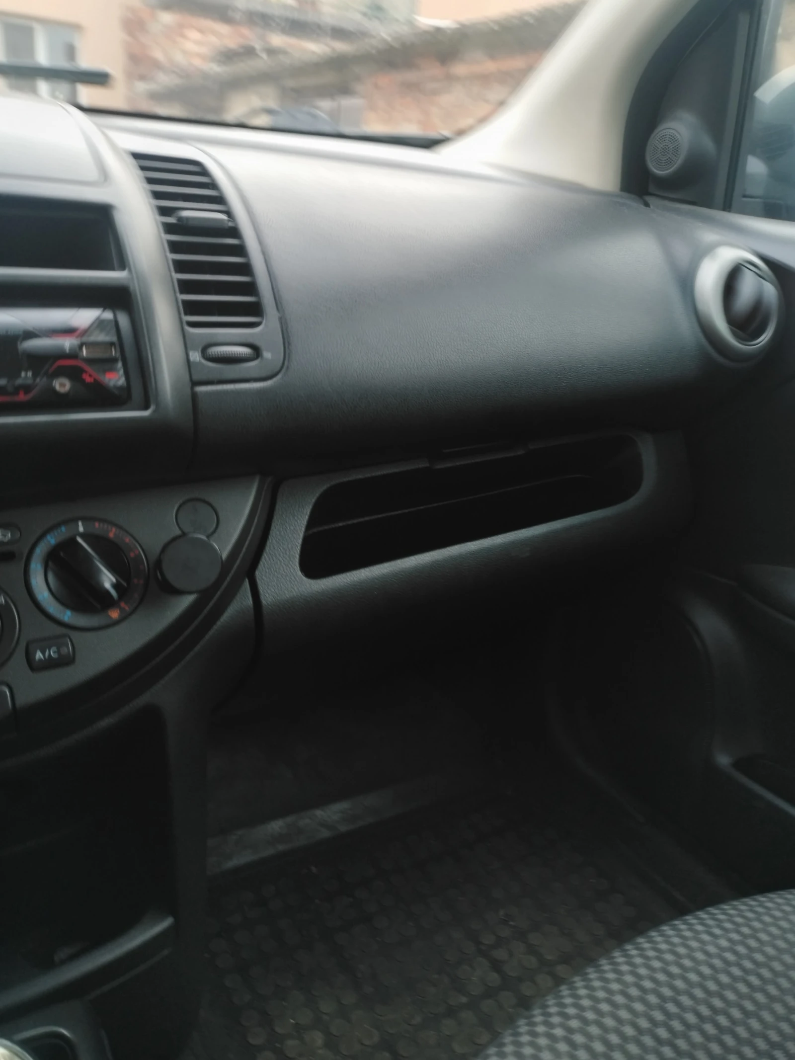 Nissan Note  - изображение 9