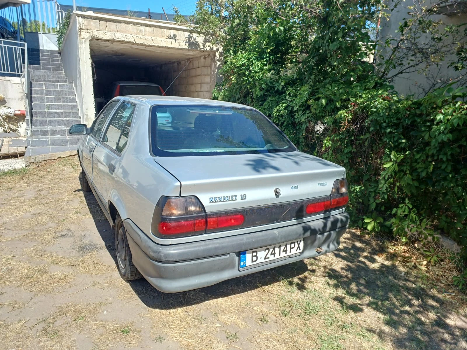 Renault 19  - изображение 8