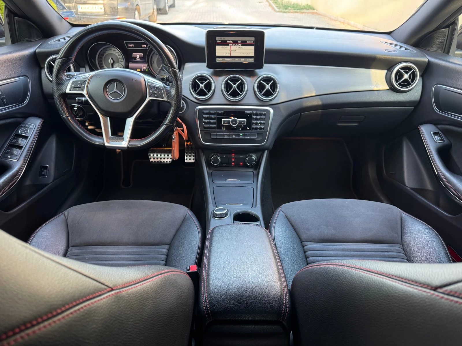 Mercedes-Benz CLA 220 AMG-LED-BI XENON-NAVI-KAMERA-HARMAN KARDON-FULL*  - изображение 8