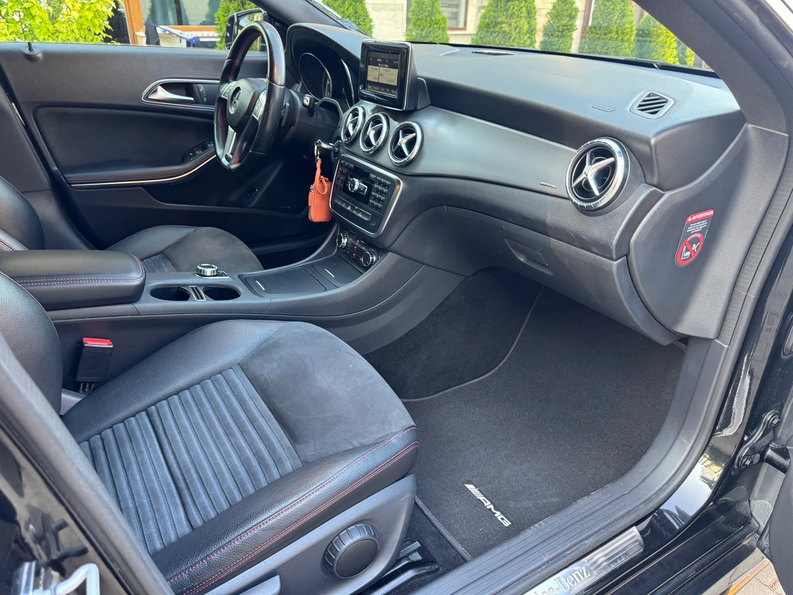 Mercedes-Benz CLA 220 AMG-LED-BI XENON-NAVI-KAMERA-HARMAN KARDON-FULL*  - изображение 10
