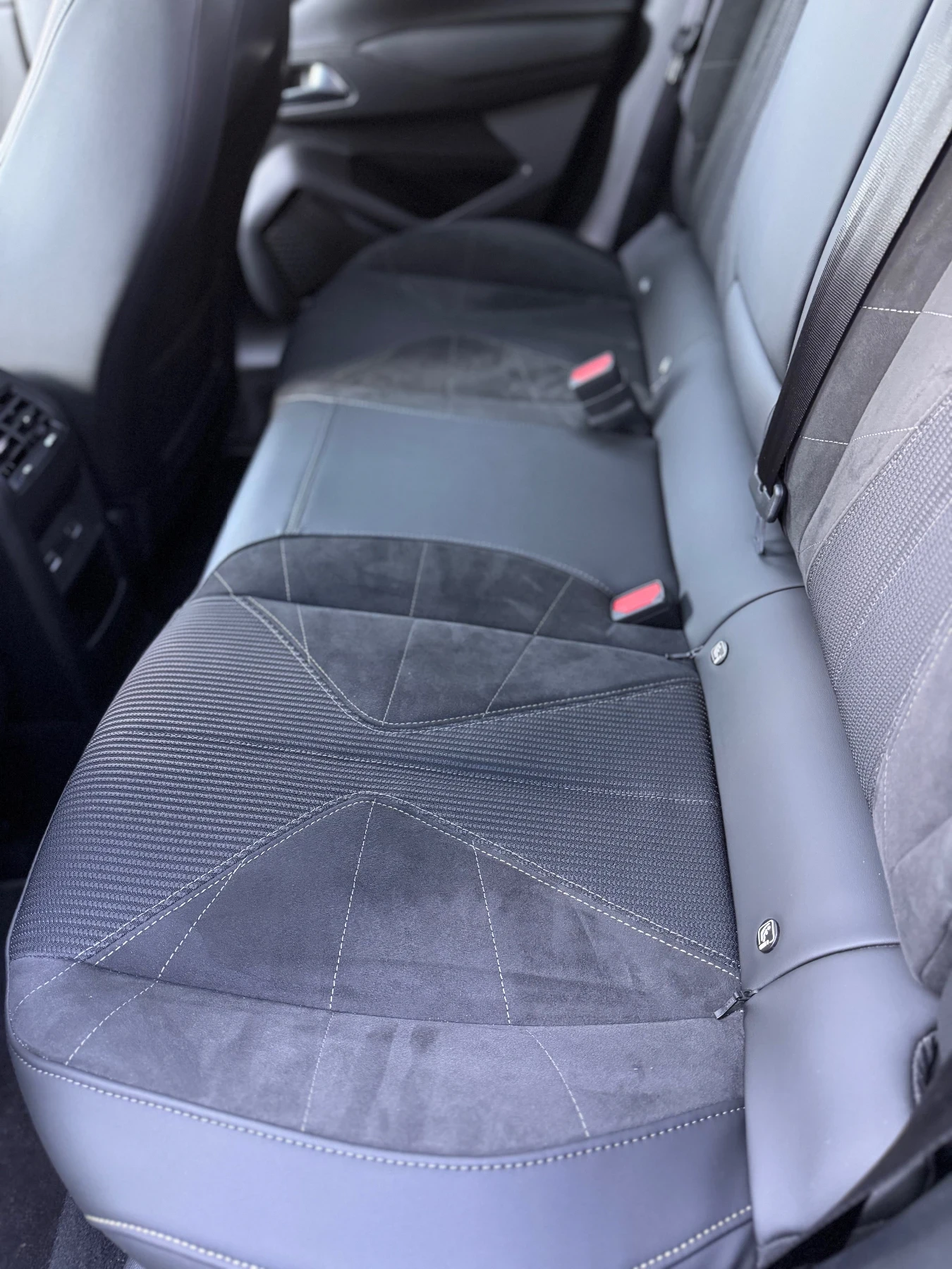 DS DS 4 Etoile-Alcantara - изображение 8